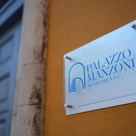Palazzo Manzoni Apartments Bari Exterior photo