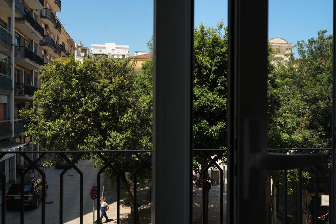 Palazzo Manzoni Apartments Bari Exterior photo