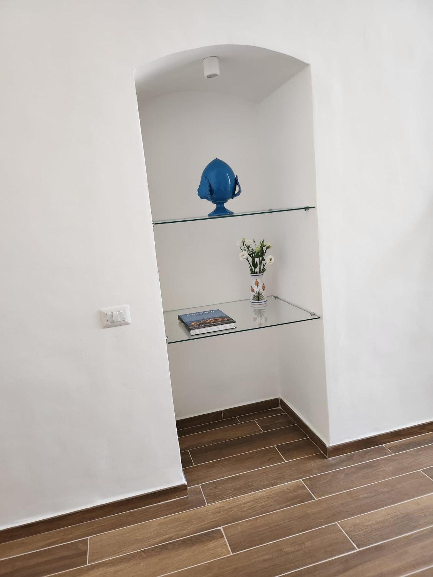 Palazzo Manzoni Apartments Bari Room photo